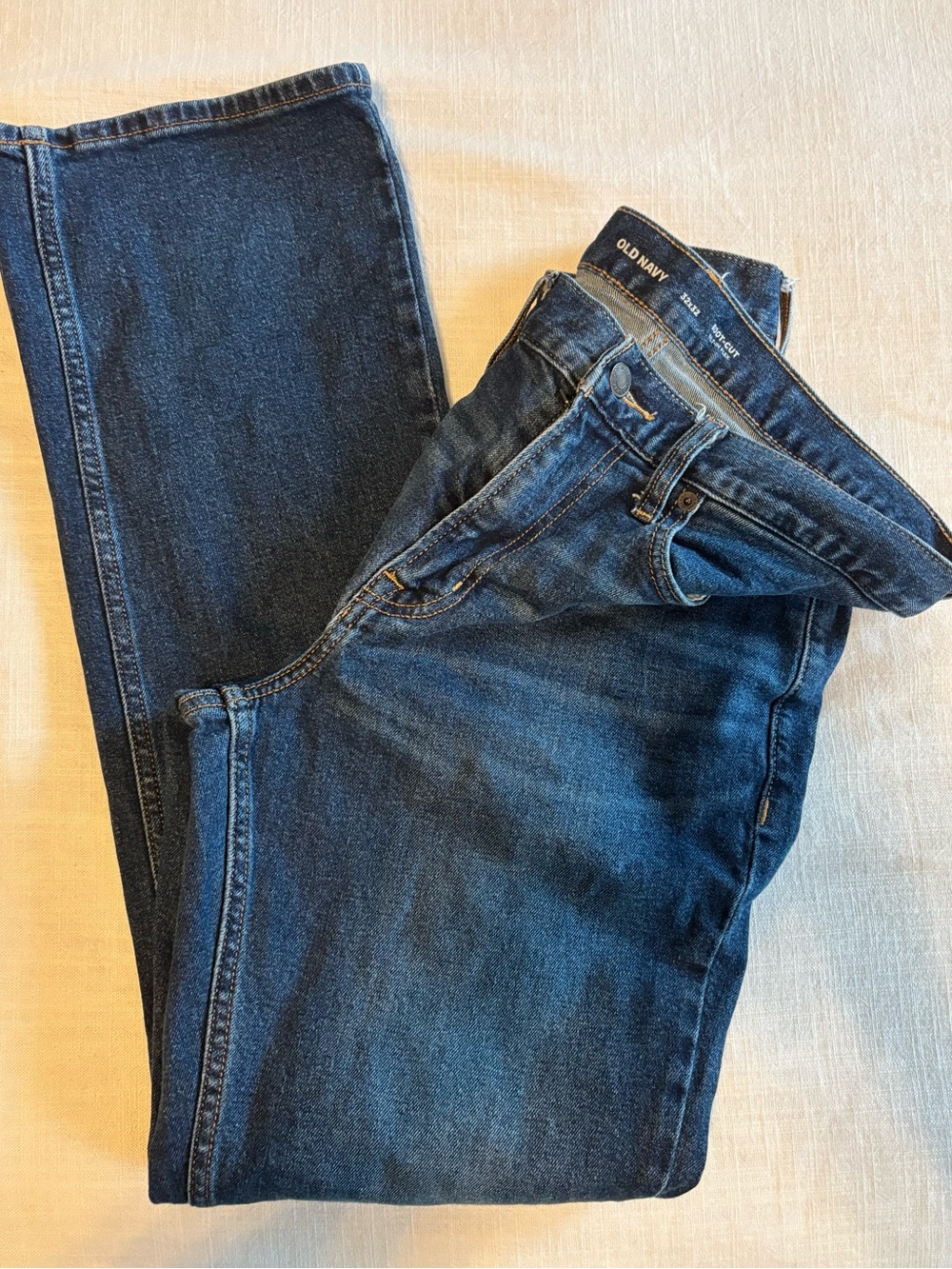 Old Navy Men’s Indigo Straight-Leg Jeans